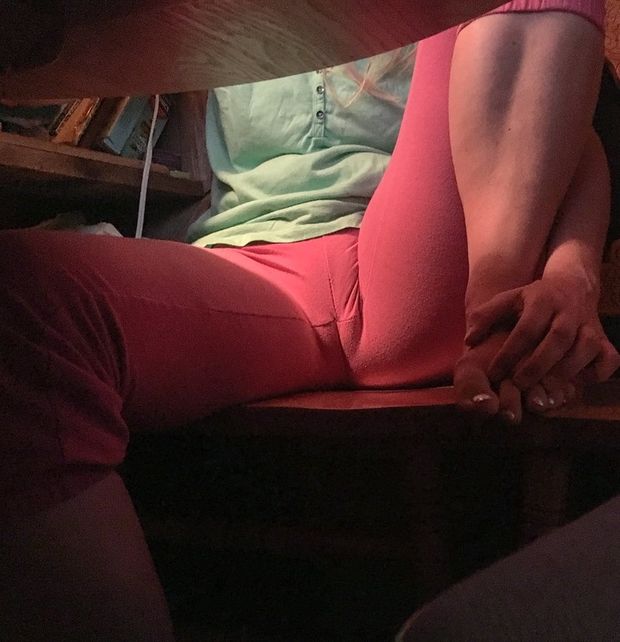 under-the-table-toe