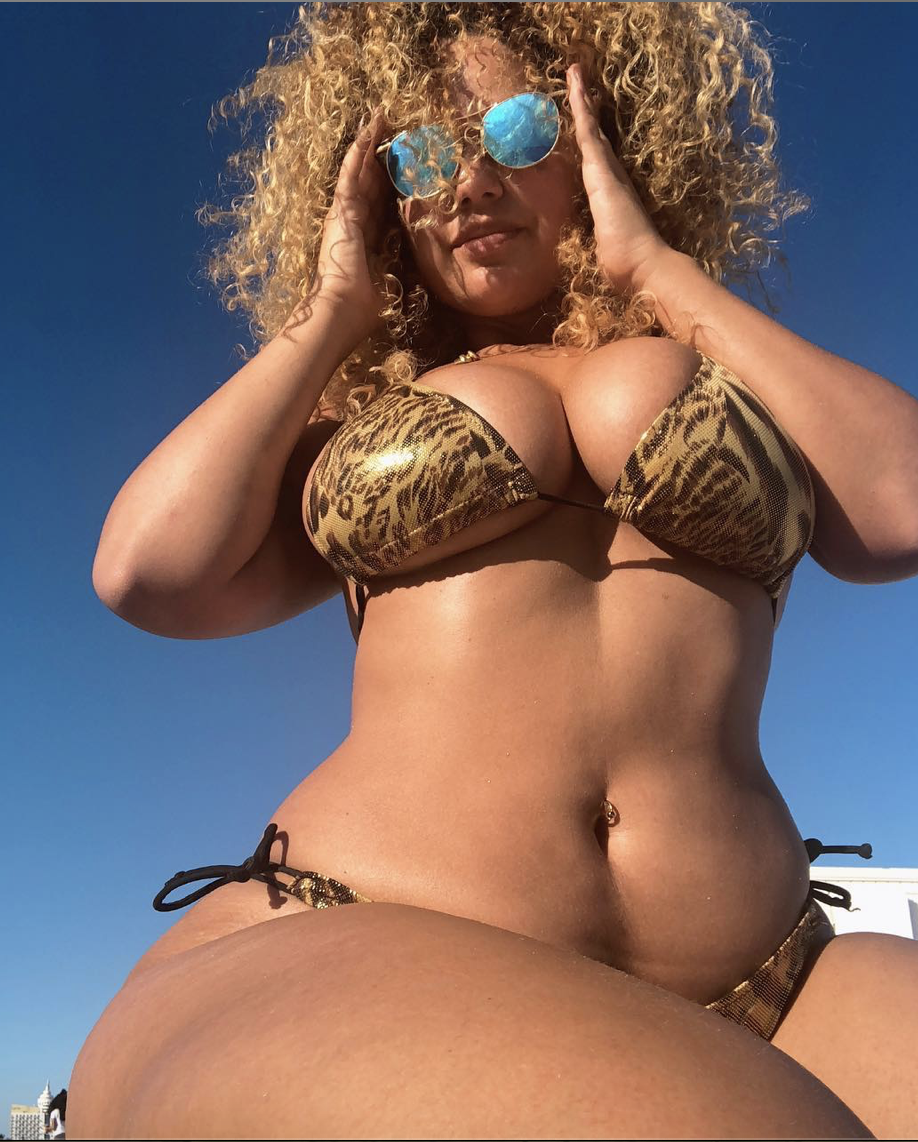 PAMELA ALEXANDRA