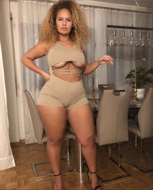 PAMELA ALEXANDRA