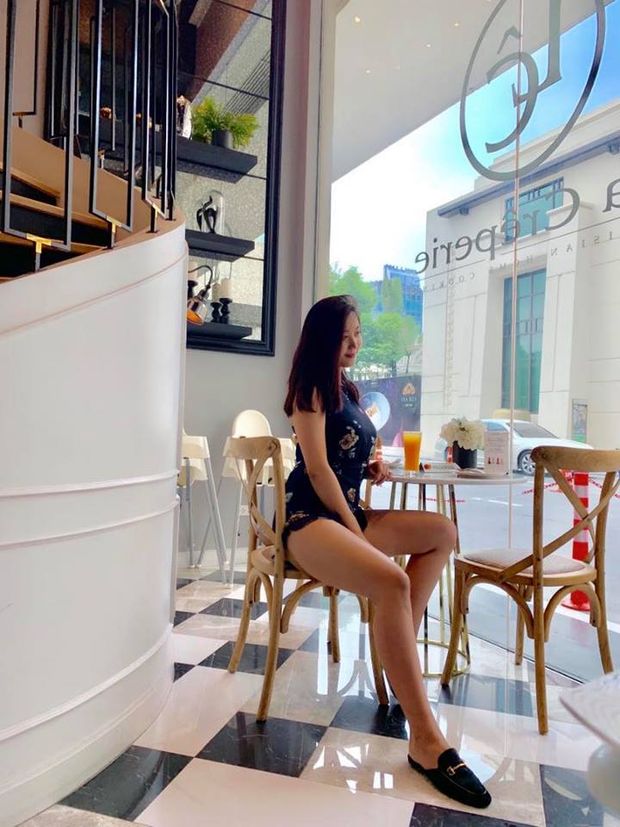 Sexy Asian Legs 2