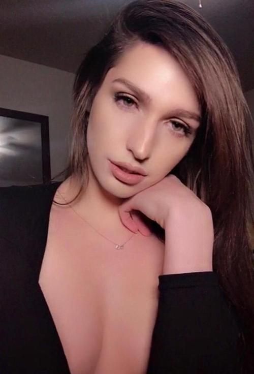 Elaina Volkova - very beautiful