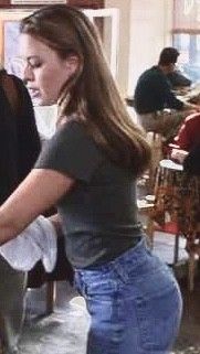 Jenna Van Oÿ’s Jeans Ass in Profile (Mmmm...)