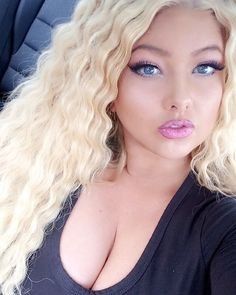 Foxy Roxy Kitty