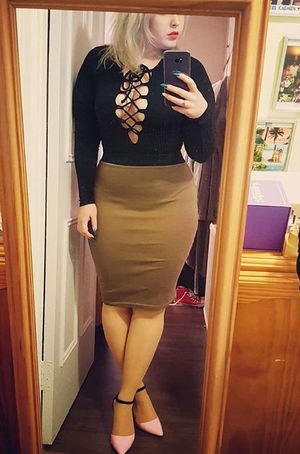 Hot bbw dresses up