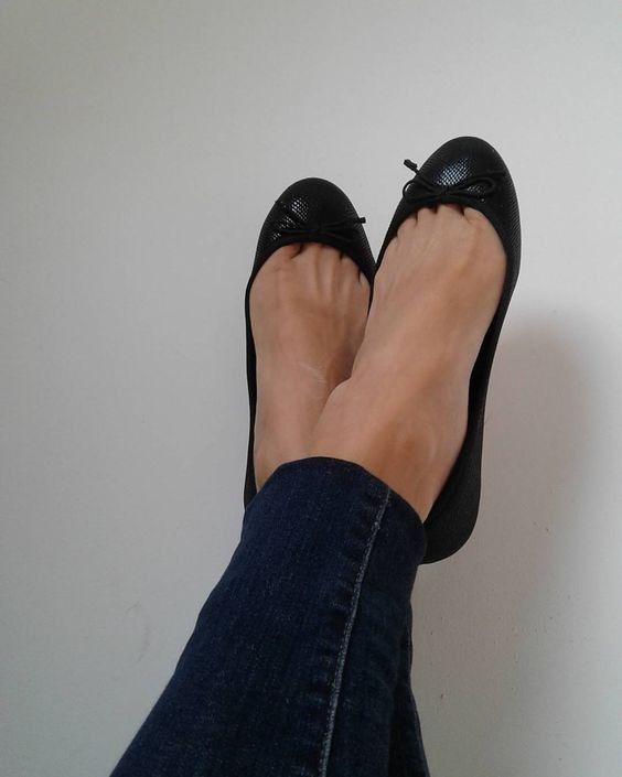 Black flats with ribbon