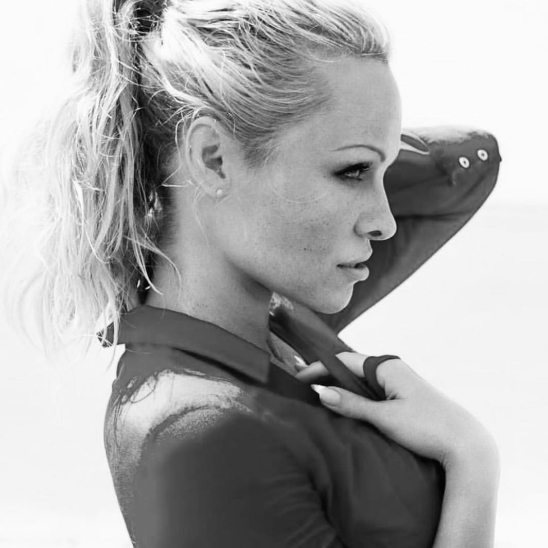 PAMELA ANDERSON