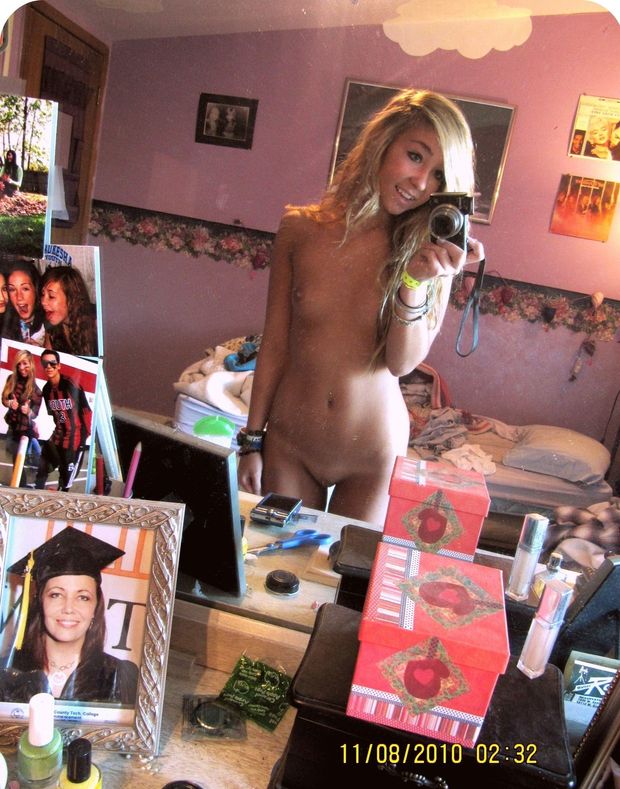 hot blonde selfie selfshot