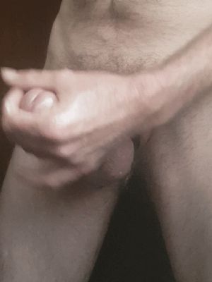 Lubed wank