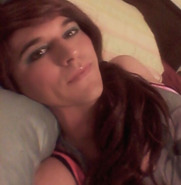 Bed Selfie of Amateur Trans Tabi