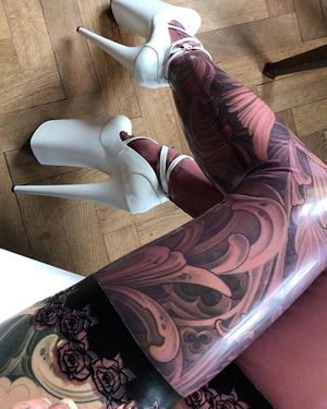 Transparent latex stockings and killer white heels