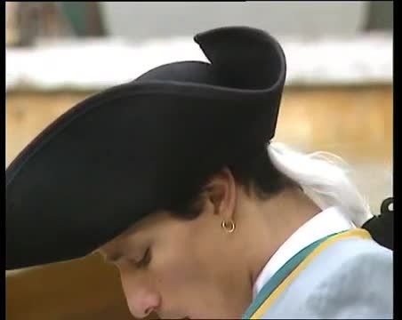 legendarische facial / cumshot van Milly - haar mooie gezicht zit vol met lekkere grote druppels sperma