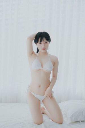 lovely vietnamese model in lingerie