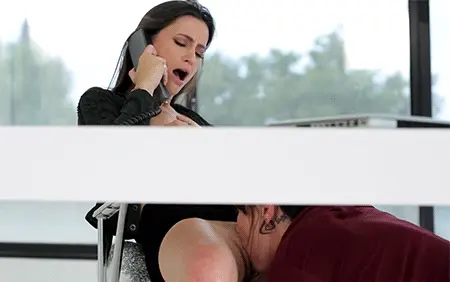 Kissing Up To The Boss