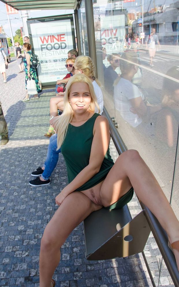 Flashing at Wine Food Festival