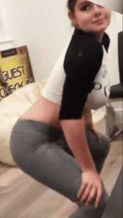 I think daddy is gonna fuck me good when he gets home from work.