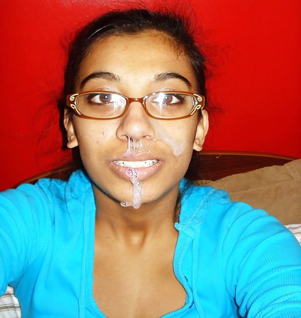 facial glasses]