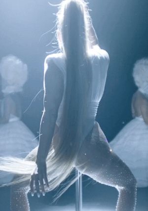 Jennifer Lopez – Medicine