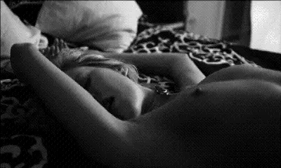 embrace of the vampire gifs