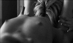 embrace of the vampire gifs