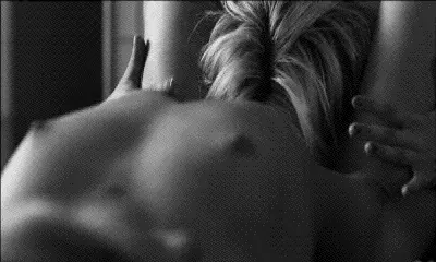 embrace of the vampire gifs