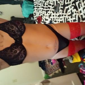 Crossdresser who loves your panties