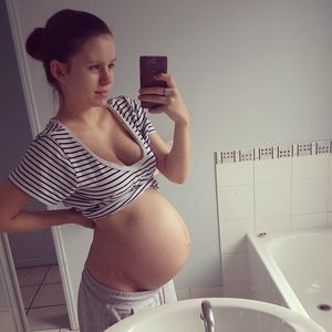 Very Hot Pregnant Babes