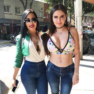 @celi_lora and her hot girlfriend