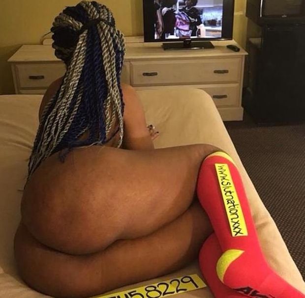 Ghetto Booty Ebony Babe