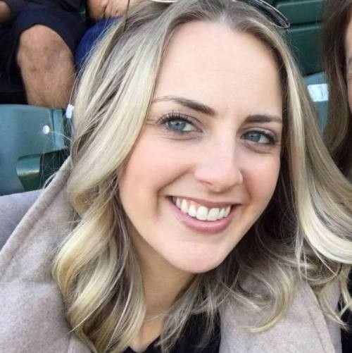 More of this sexy mom coming