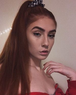 Chloe Arden - very beautiful and sexy