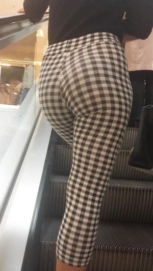 Hot teen bubble butt