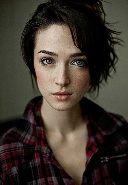 Short black hair