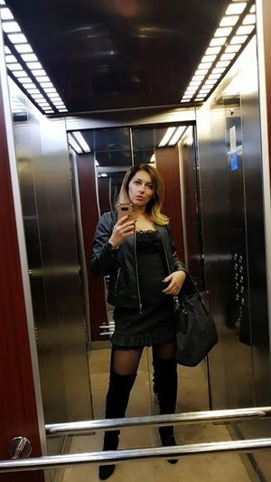 Wow! This woman is hot!