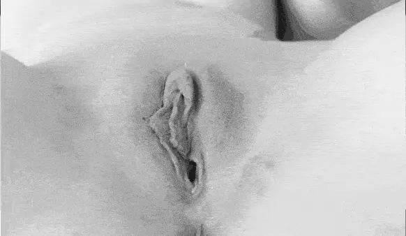 Sexy wet snatch