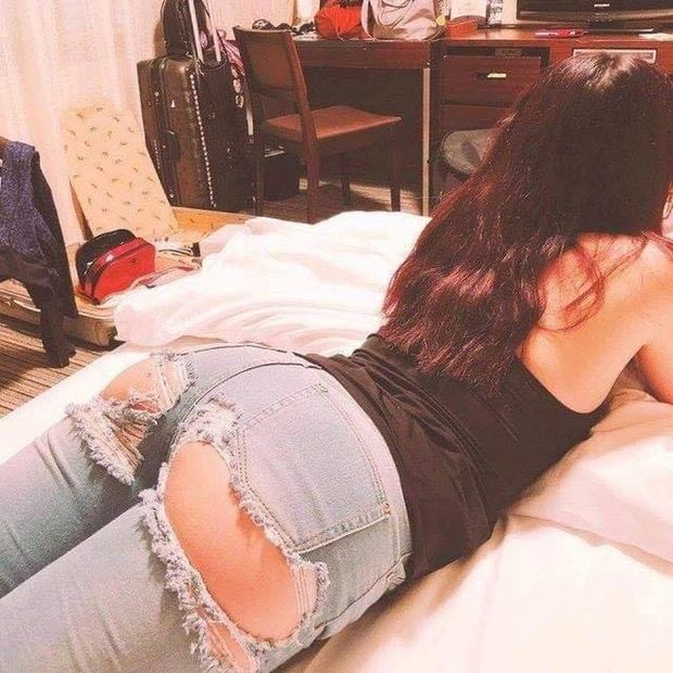 ripped jeans