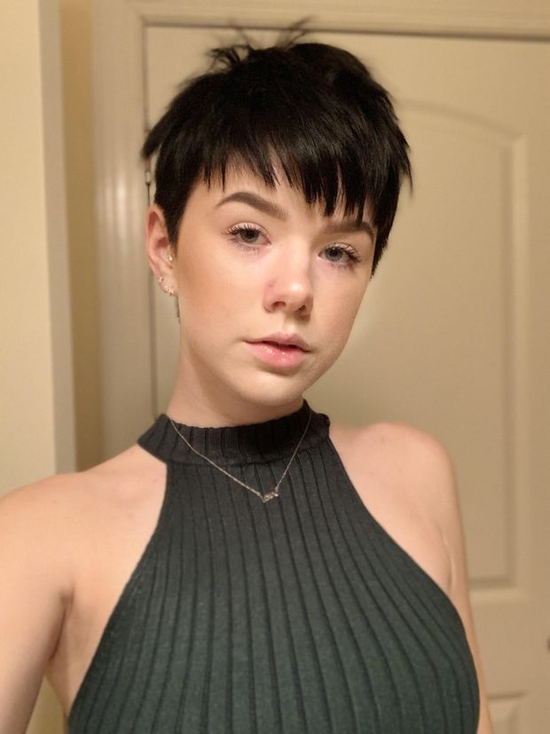 Sexy short hair hipster