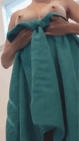 Squeezing tits