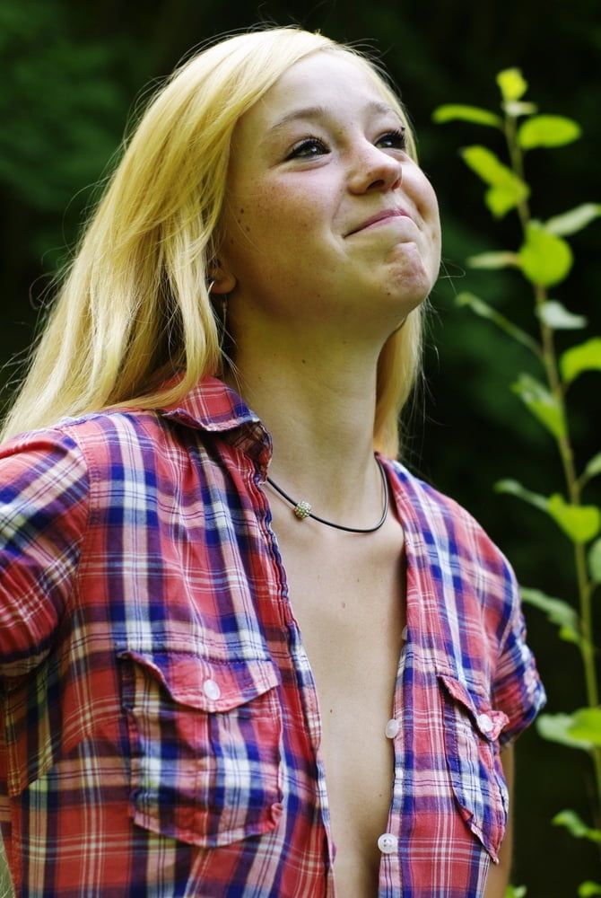 no bra