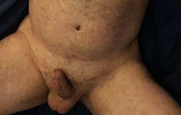 Bear with embarrassing little dick...