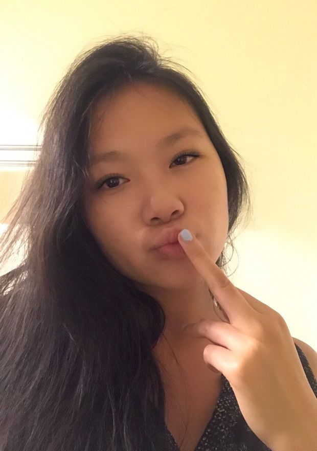 selfie hot asian babe
