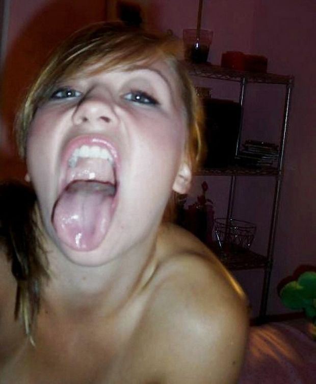 i'd luv to be balls deep in that mouth