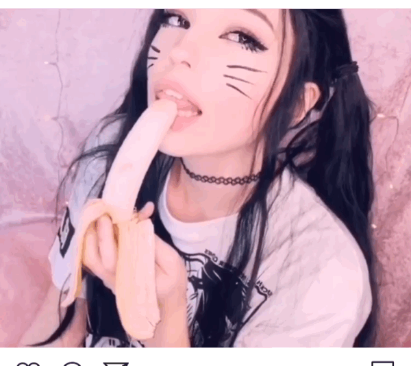 Sloppy top by Belle Delphine