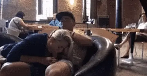 How to Give Good Head in Public