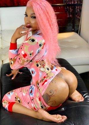 Irene's Fine Round Aas