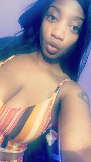 Ebony findom uses men like ATMs on Cam