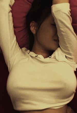 колоссальные сиськи = colossal tits