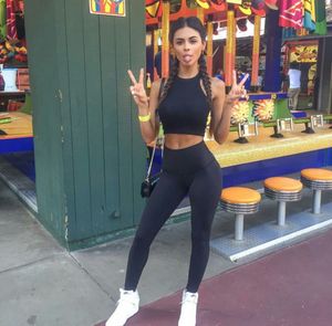 That's a look at me outfit! Gorgeous