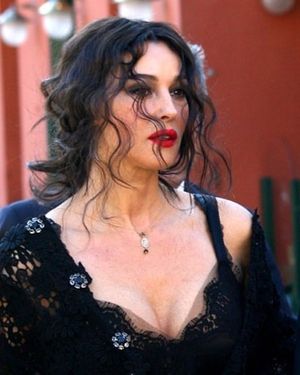 MONICA BELLUCCI