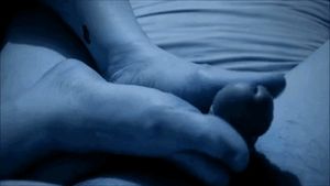 giving hubby a foot job