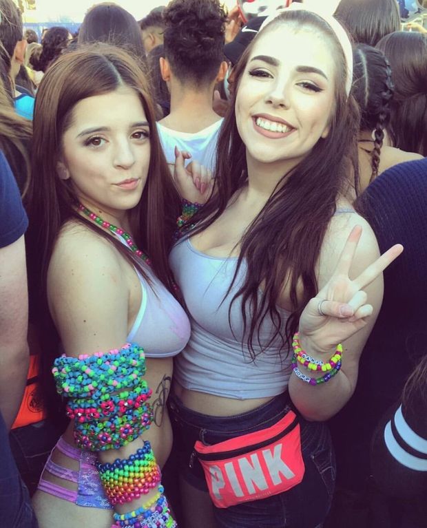festival gals